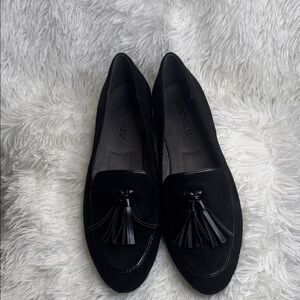 AEROSOLES Women's Black Tassel Loafers